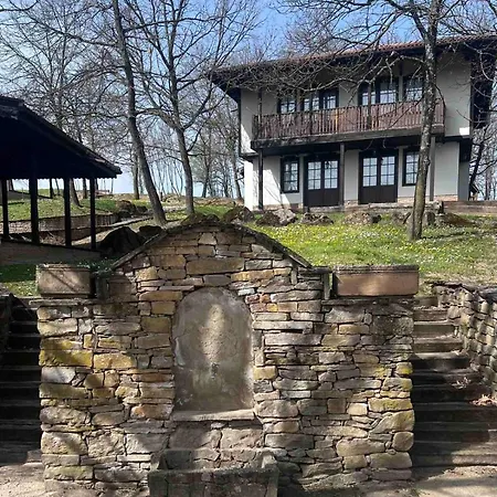 белора Ваканционна къща Дряново